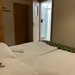 Sasanka Przy Gondoli 3* Щирк