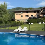 Couette-café Sasanka Przy Gondoli 3*