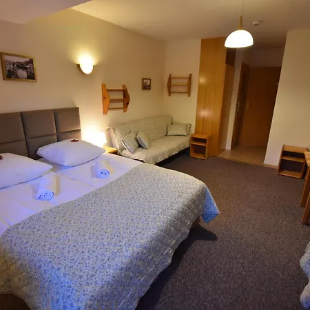 ベッド・アンド・ブレックファスト Sasanka Przy Gondoli シュチルク