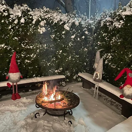 Sasanka Przy Gondoli ベッド・アンド・ブレックファスト 3*