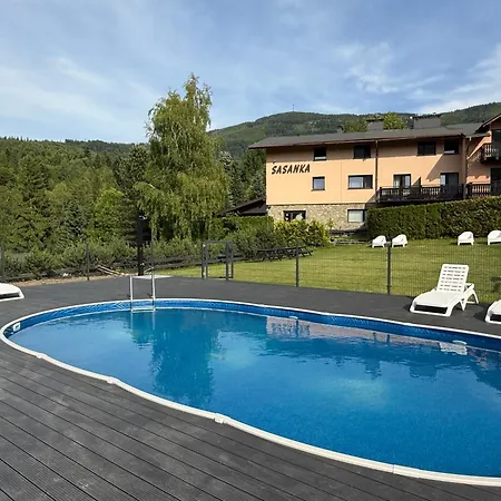 Sasanka Przy Gondoli Bed & Breakfast *