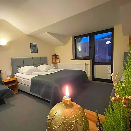 Sasanka Przy Gondoli Podgrzewany Basen W Cenie Pobytu Couette-café 3*
