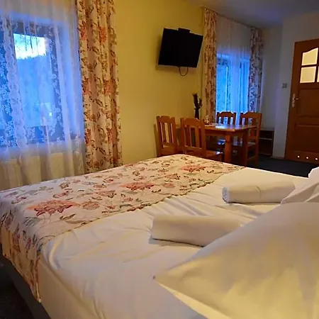 Sasanka Przy Gondoli Podgrzewany Basen W Cenie Pobytu 3*
