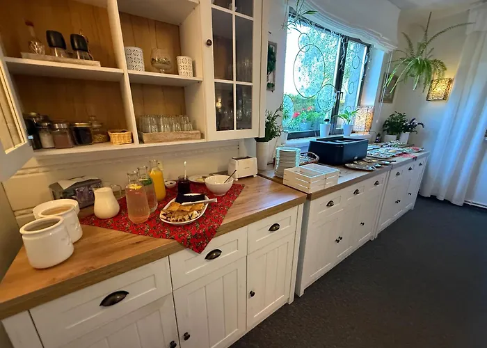 Sasanka Przy Gondoli Bed & Breakfast